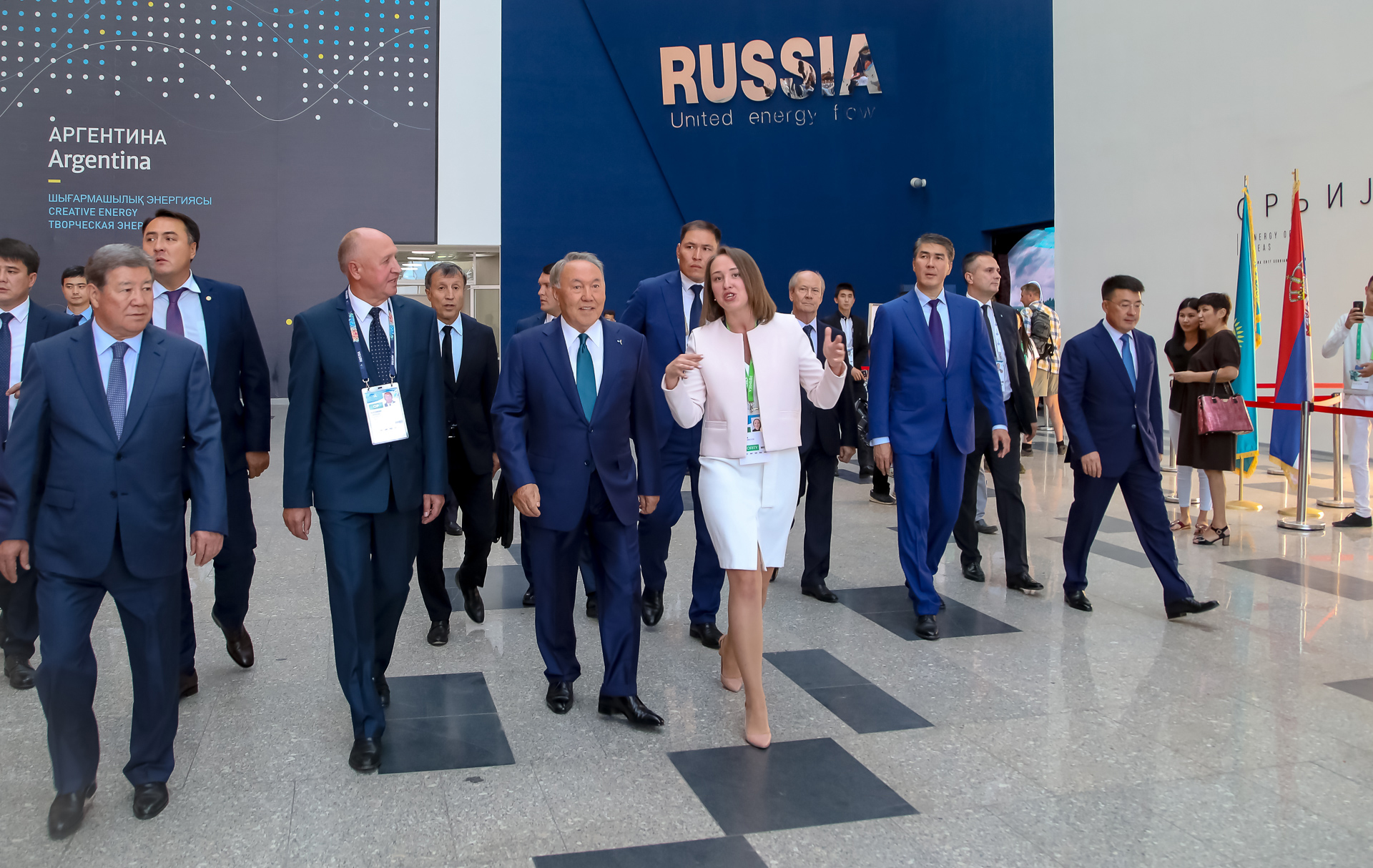 Нурсултан Назарбаев посетил выставку ЭКСПО-2017